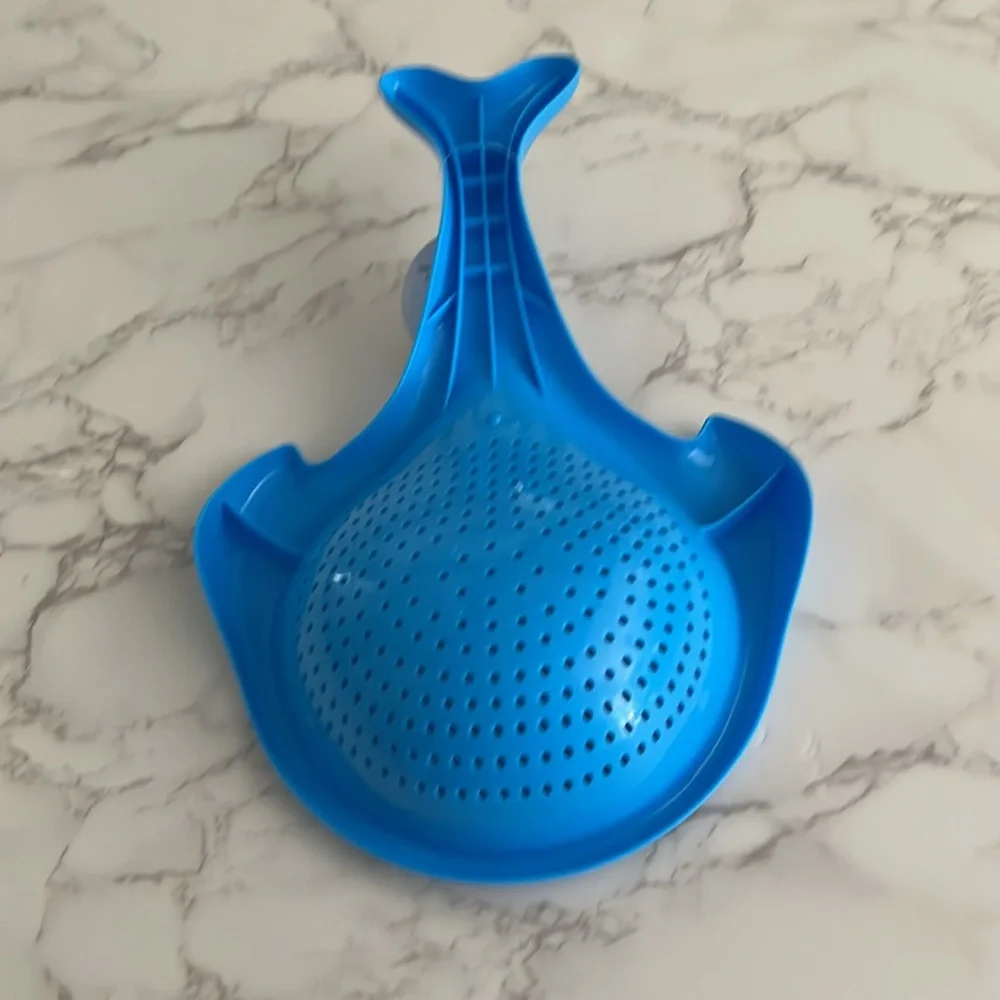 NWT Blue Whale Sand Sifter Sand Toy
